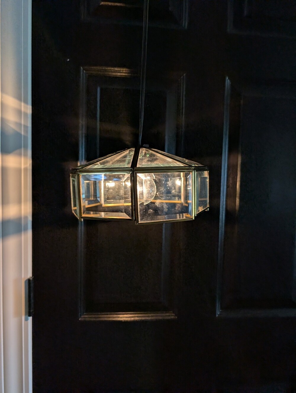 Vintage MCM Small pendant light, hexagonal brass frame, beveled glass, swag